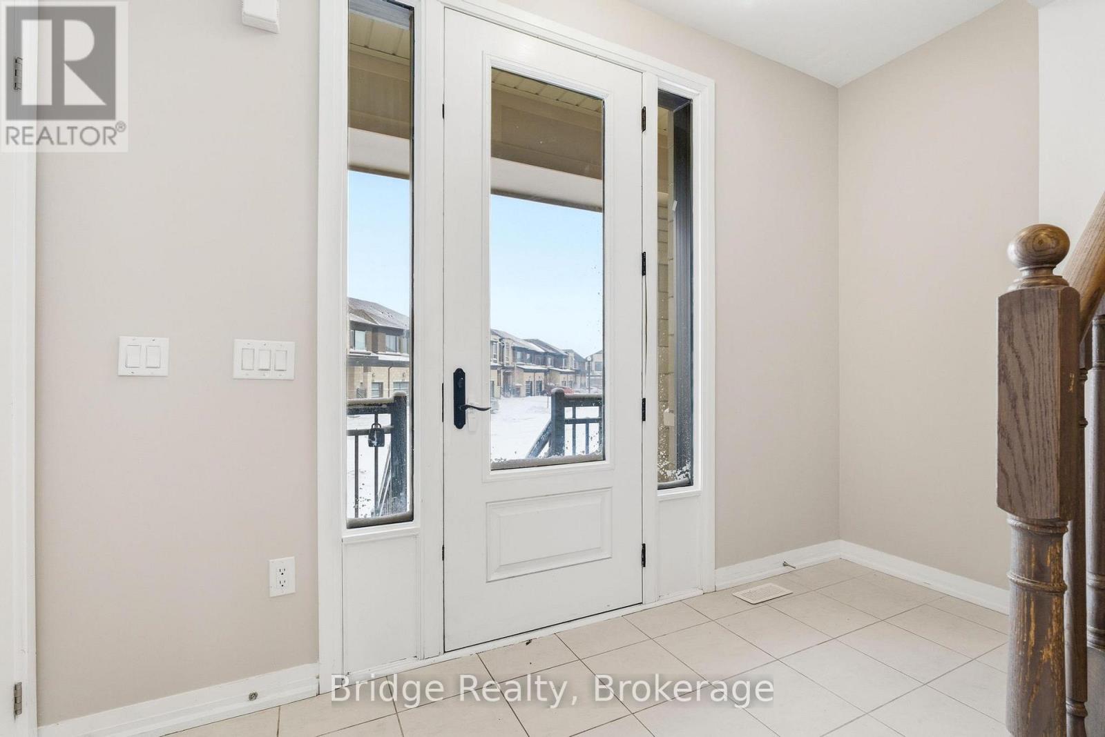 190 Huntingford Trail, Woodstock, Ontario  N4T 0M4 - Photo 4 - X12652674