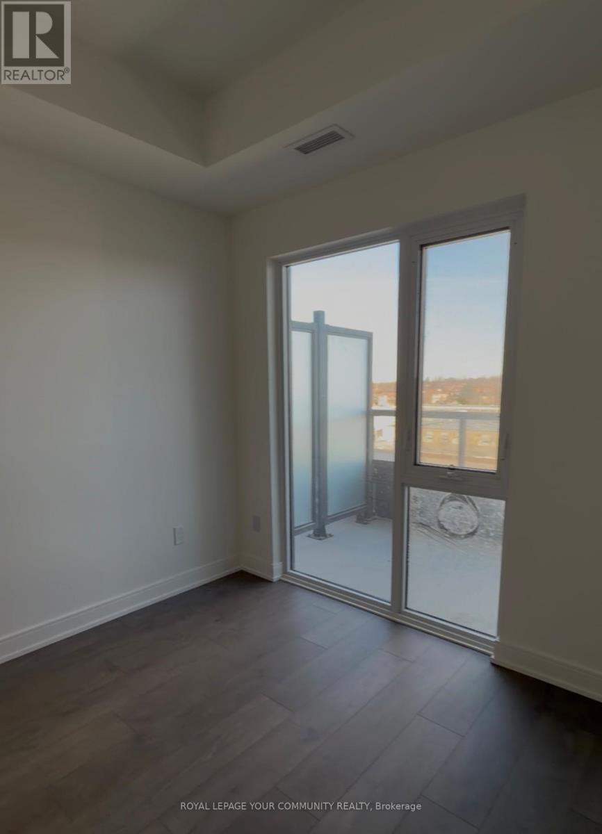 907 - 693 Davis Drive, Newmarket, Ontario  L3Y 2R2 - Photo 7 - N12647078