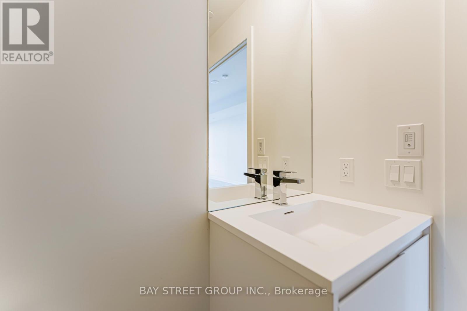 315 - 1 Kyle Lowry Road, Toronto, Ontario  M3C 0S6 - Photo 23 - C12652666