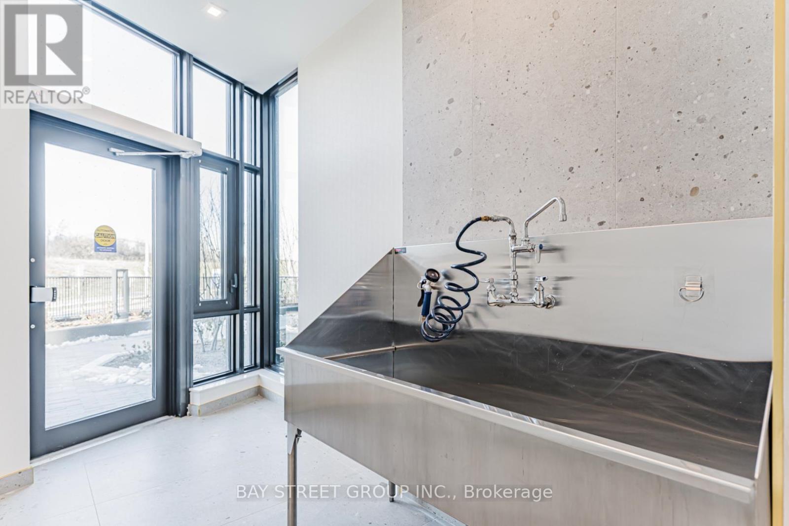 315 - 1 Kyle Lowry Road, Toronto, Ontario  M3C 0S6 - Photo 40 - C12652666