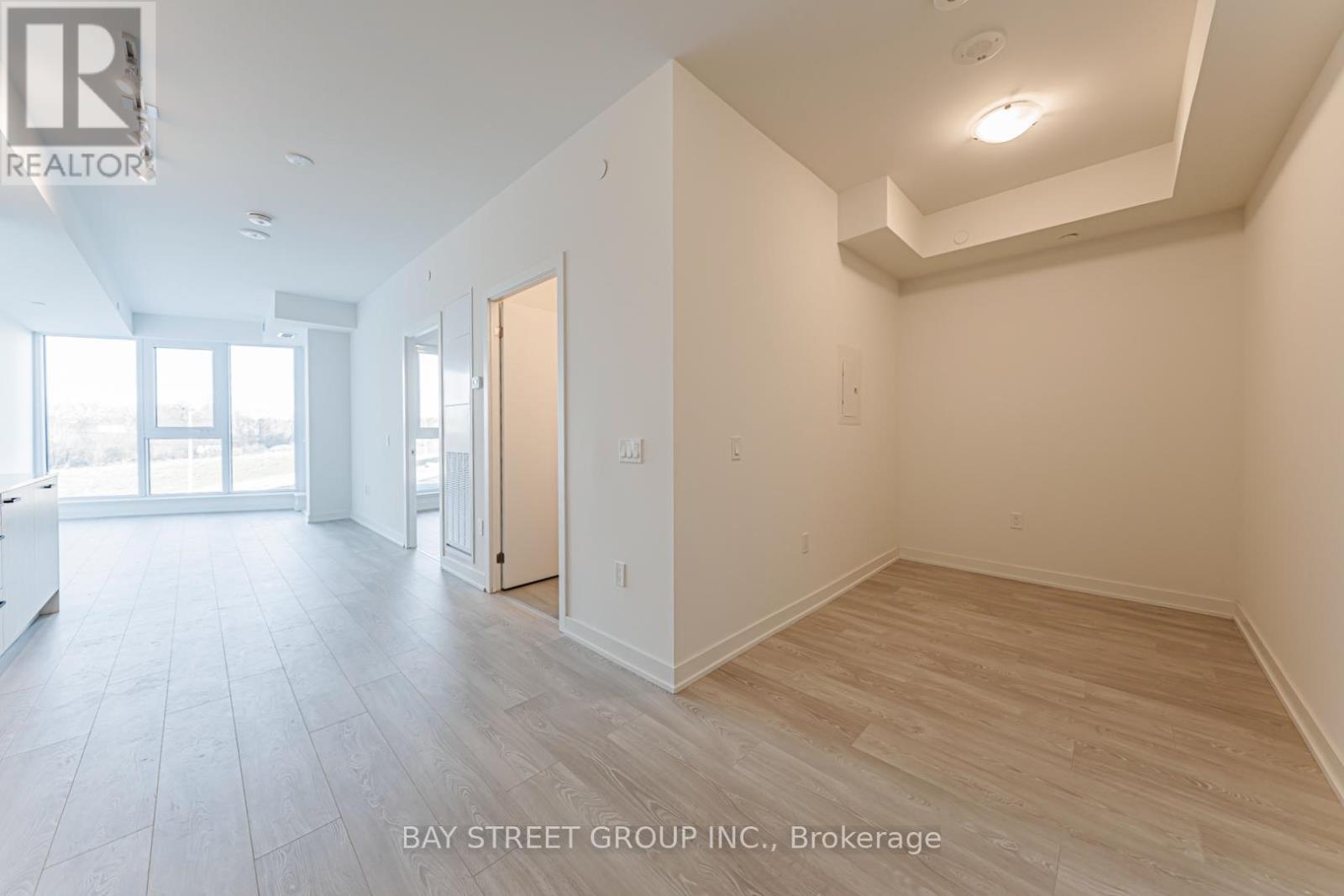 315 - 1 Kyle Lowry Road, Toronto, Ontario  M3C 0S6 - Photo 9 - C12652666