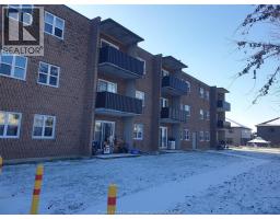 276 MERRITT Unit# 108, Chatham, Ontario