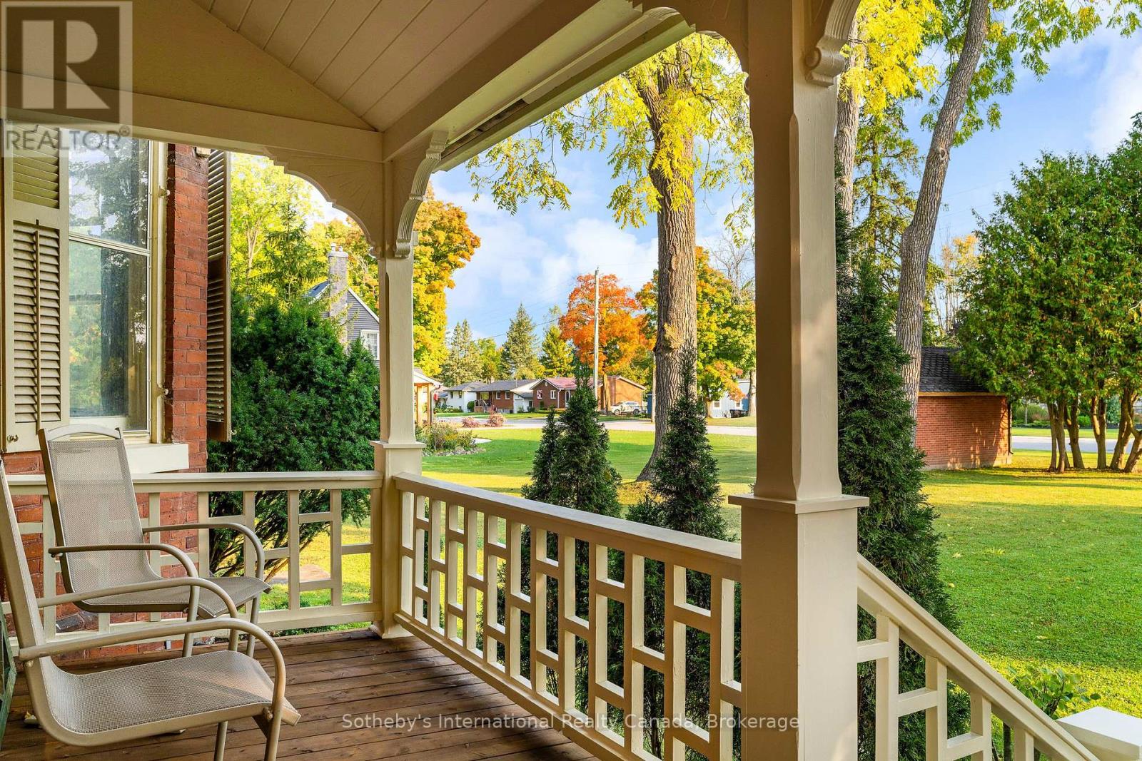 18 Amelia Street, Springwater, Ontario  L0L 1P0 - Photo 13 - S12026113