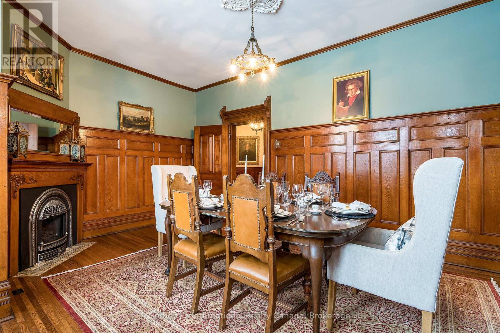 18 Amelia Street, Springwater, Ontario  L0L 1P0 - Photo 26 - S12026113