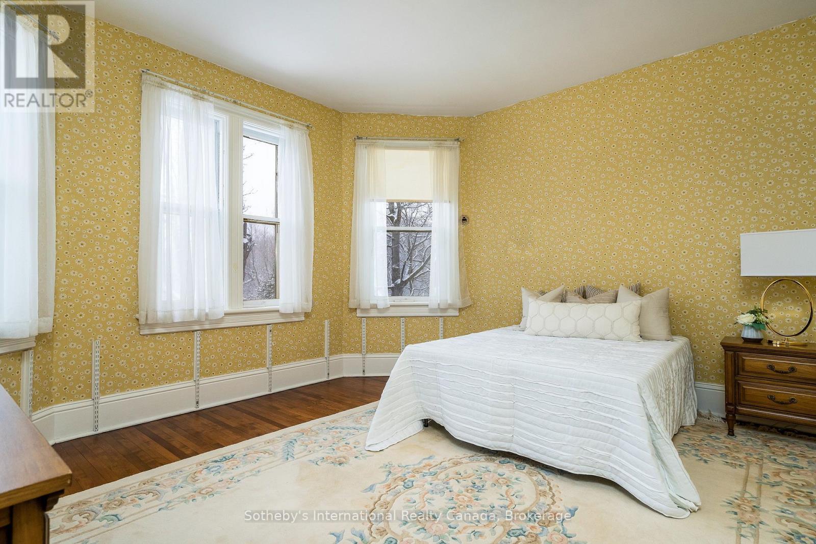 18 Amelia Street, Springwater, Ontario  L0L 1P0 - Photo 36 - S12026113