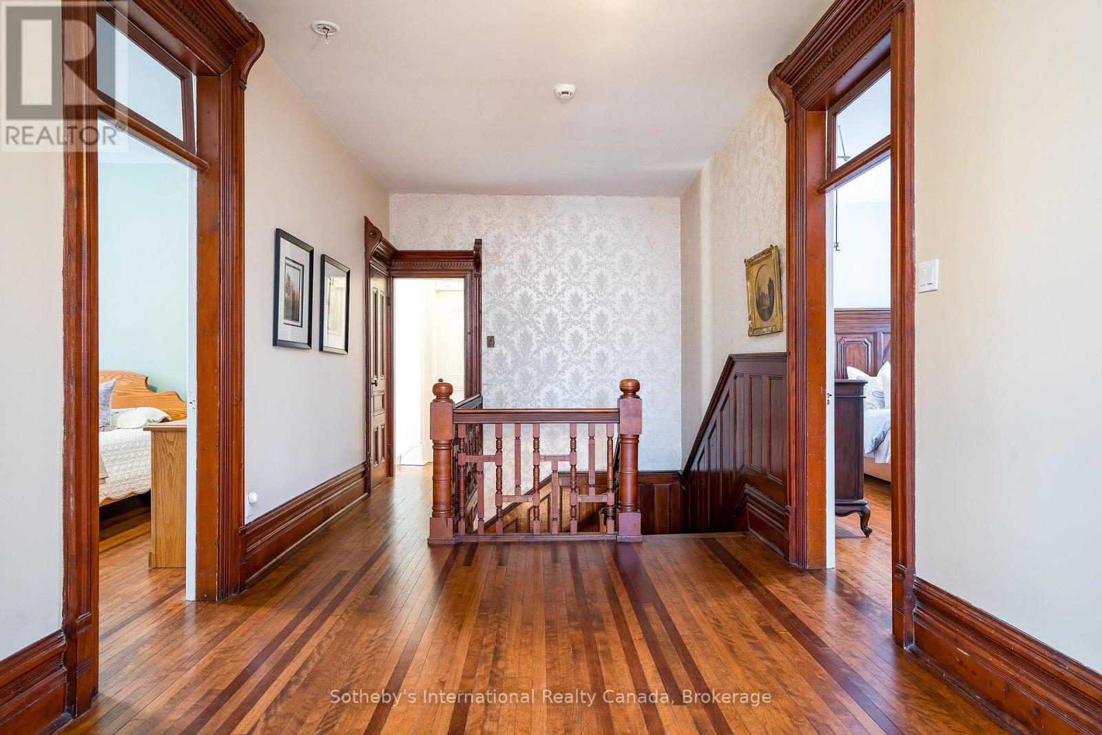 18 Amelia Street, Springwater, Ontario  L0L 1P0 - Photo 35 - S12026113