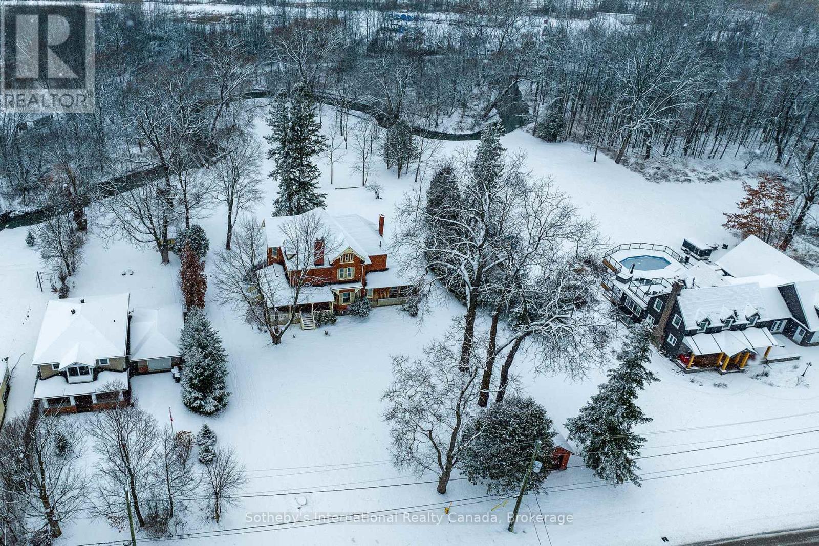 18 Amelia Street, Springwater, Ontario  L0L 1P0 - Photo 50 - S12026113