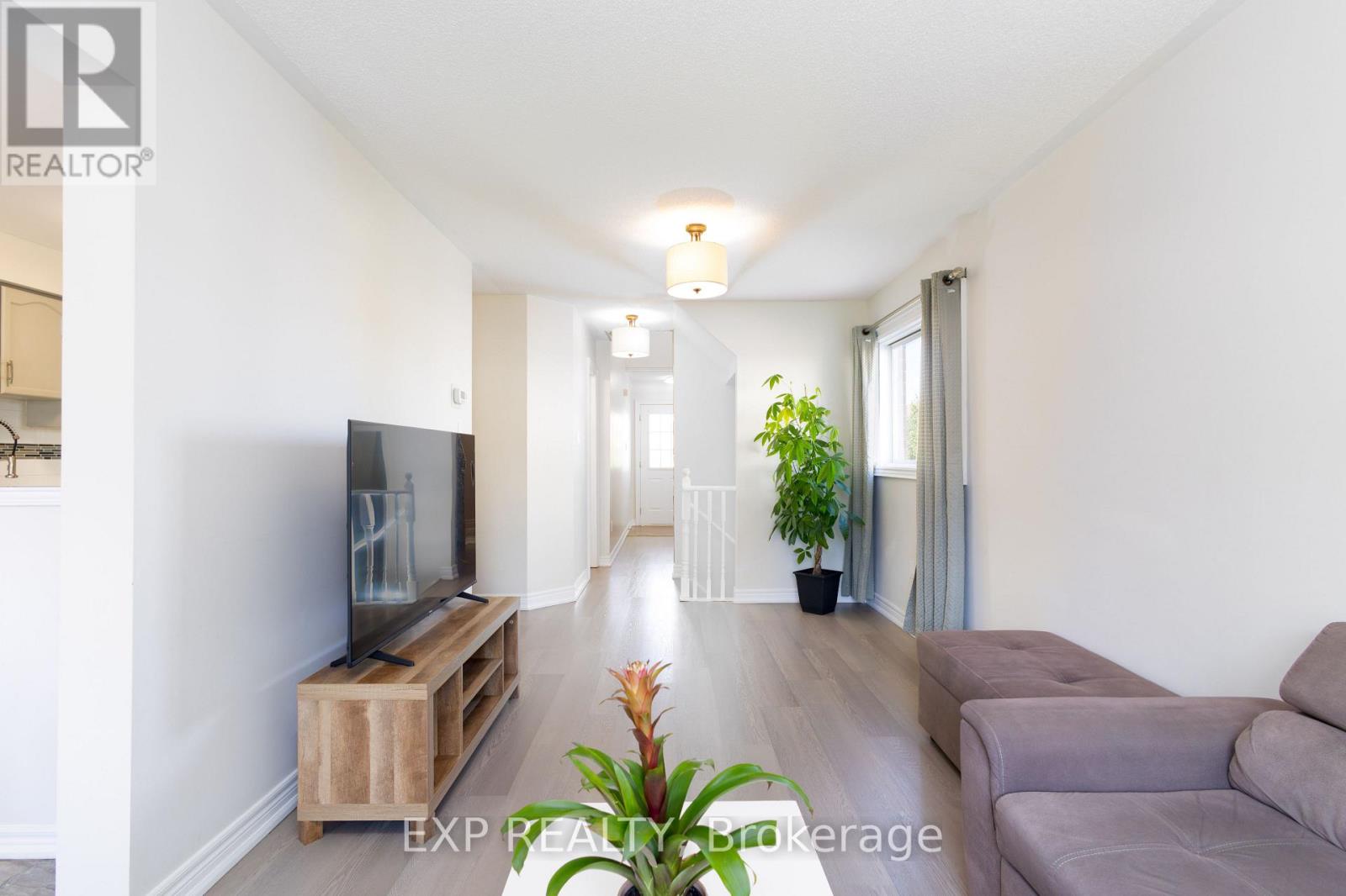 192 Pickett Crescent, Barrie (Painswick North), Ontario  L4N 8C2 - Photo 10 - S12652690