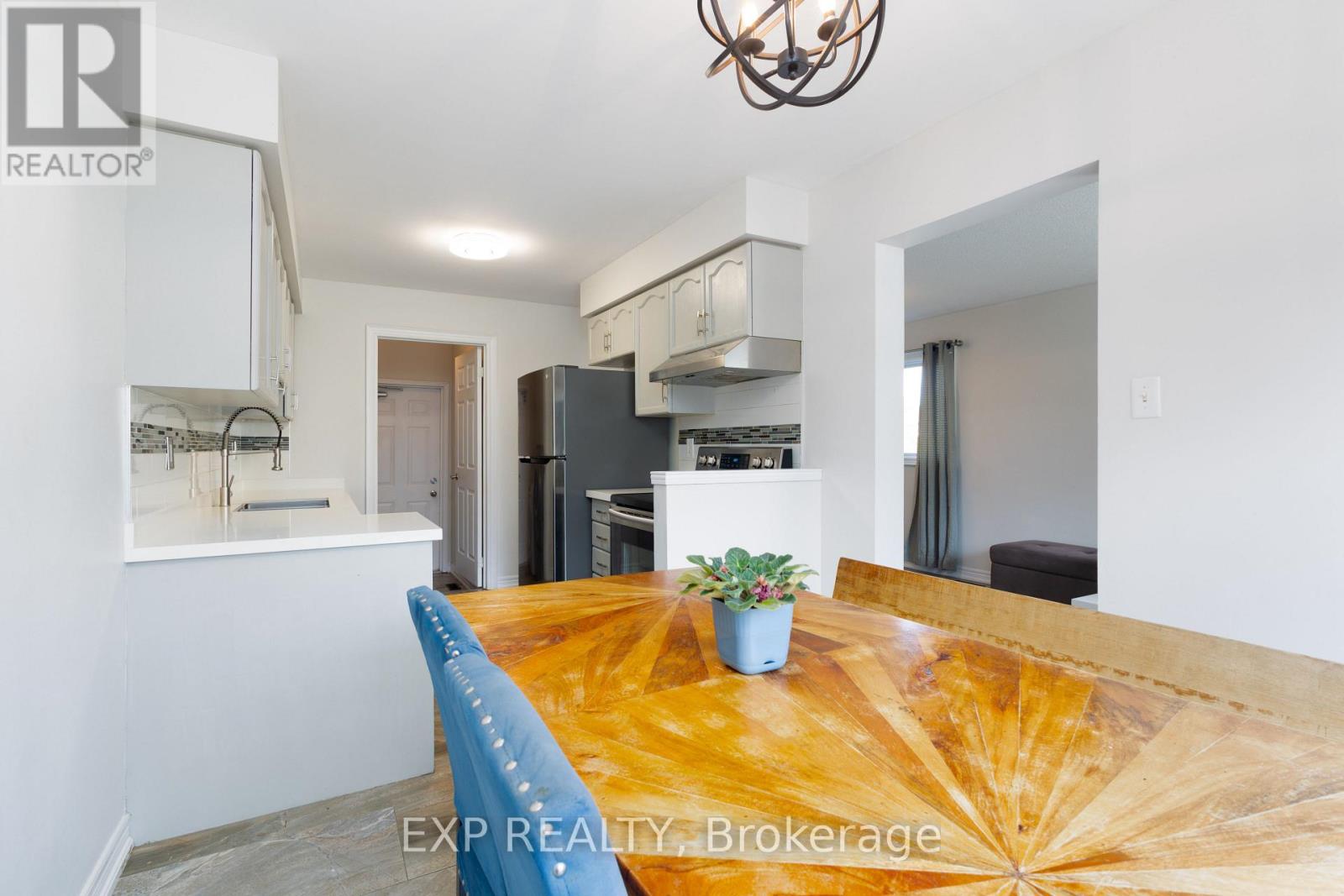 192 Pickett Crescent, Barrie (Painswick North), Ontario  L4N 8C2 - Photo 12 - S12652690