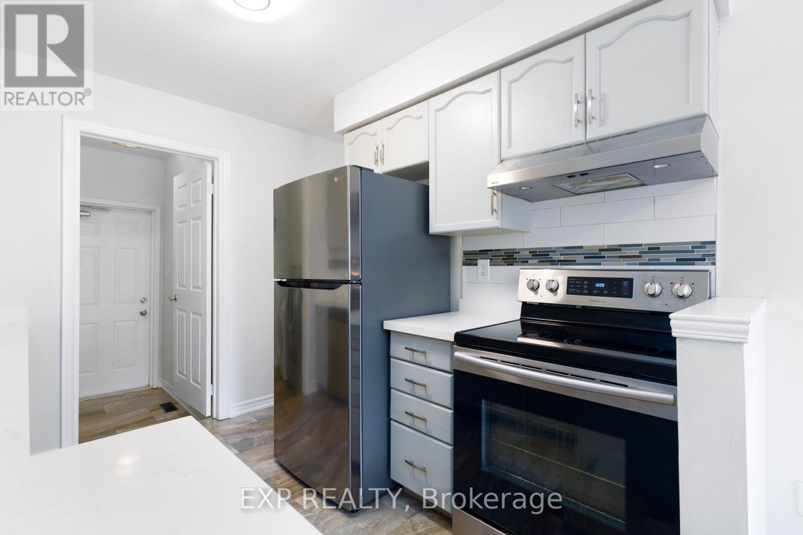 192 Pickett Crescent, Barrie (Painswick North), Ontario  L4N 8C2 - Photo 13 - S12652690