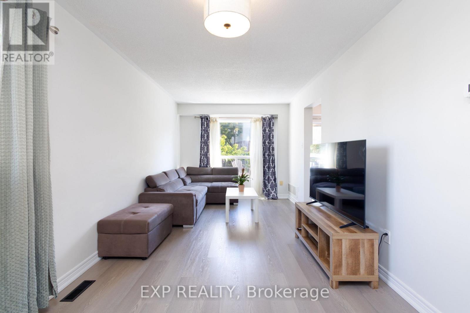 192 Pickett Crescent, Barrie (Painswick North), Ontario  L4N 8C2 - Photo 9 - S12652690