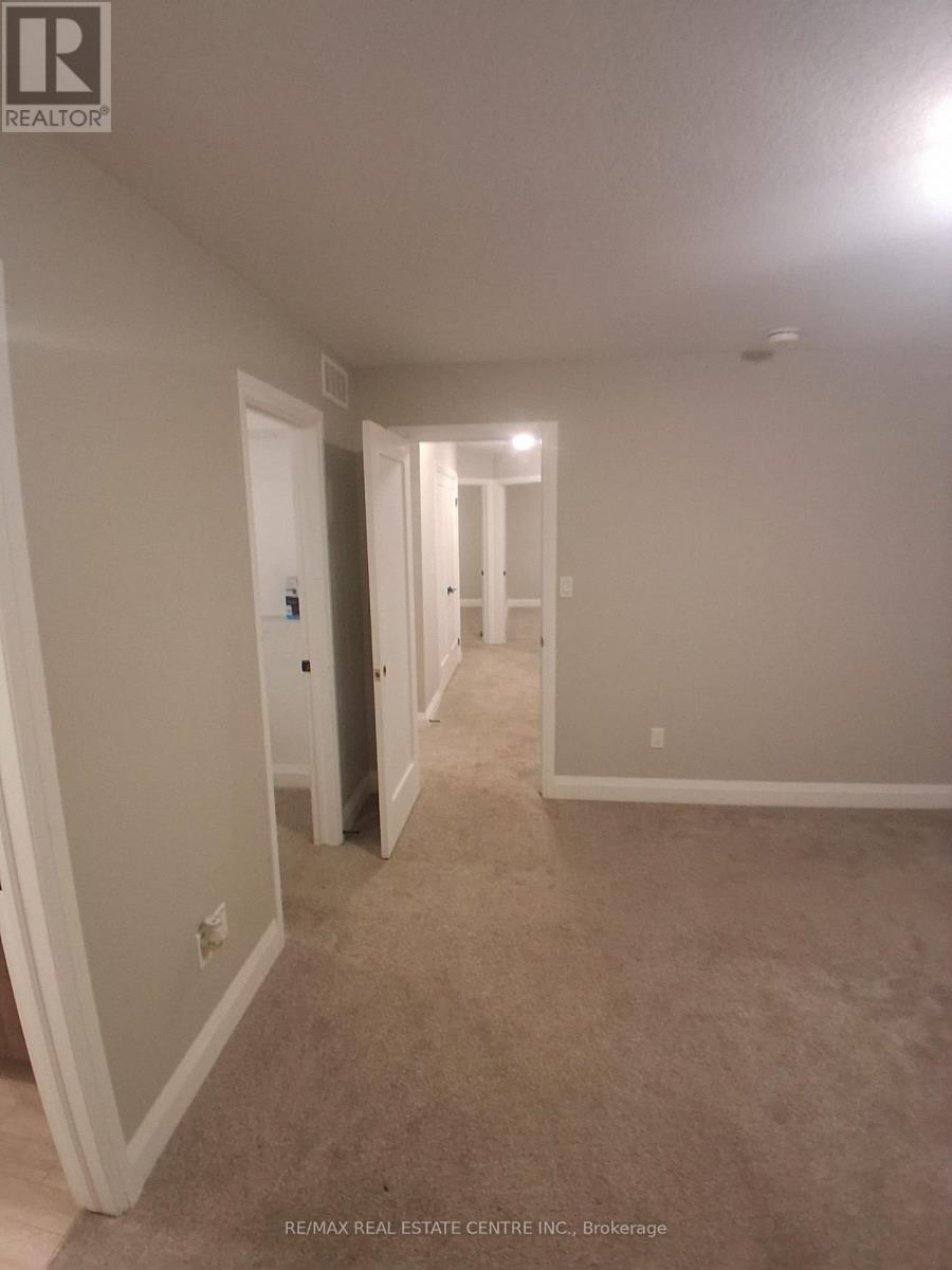 9 Martin Street, Tillsonburg, Ontario  N4G 0K8 - Photo 2 - X12607554