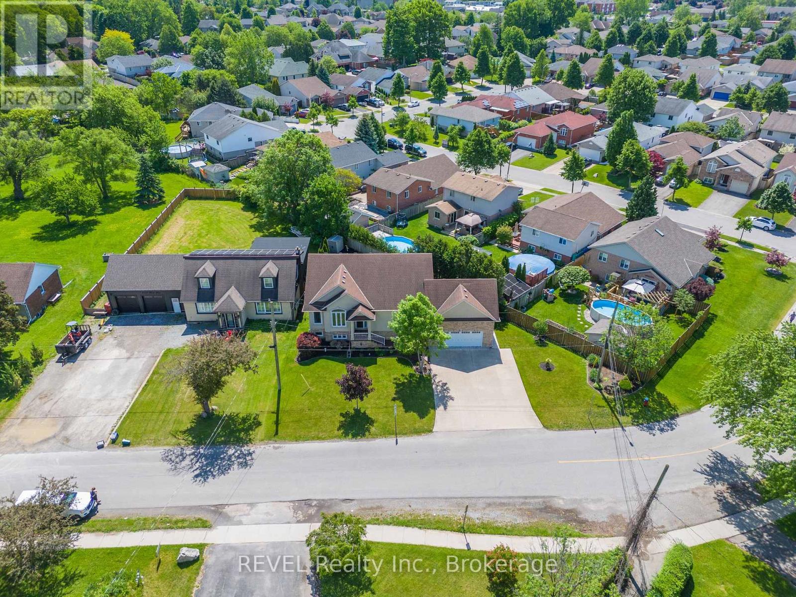 8028 Booth Street, Niagara Falls (Ascot), Ontario  L2H 1E8 - Photo 43 - X12652694