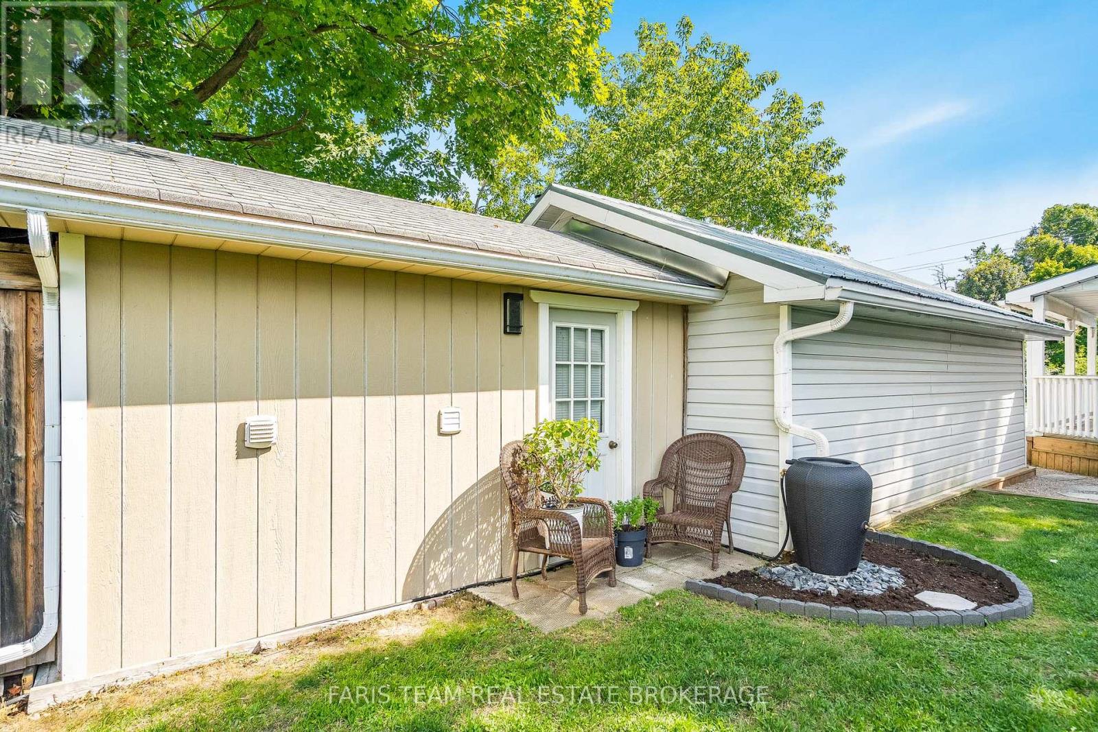 2108 Victoria Street, Innisfil, Ontario  L9S 1K4 - Photo 26 - N12652702