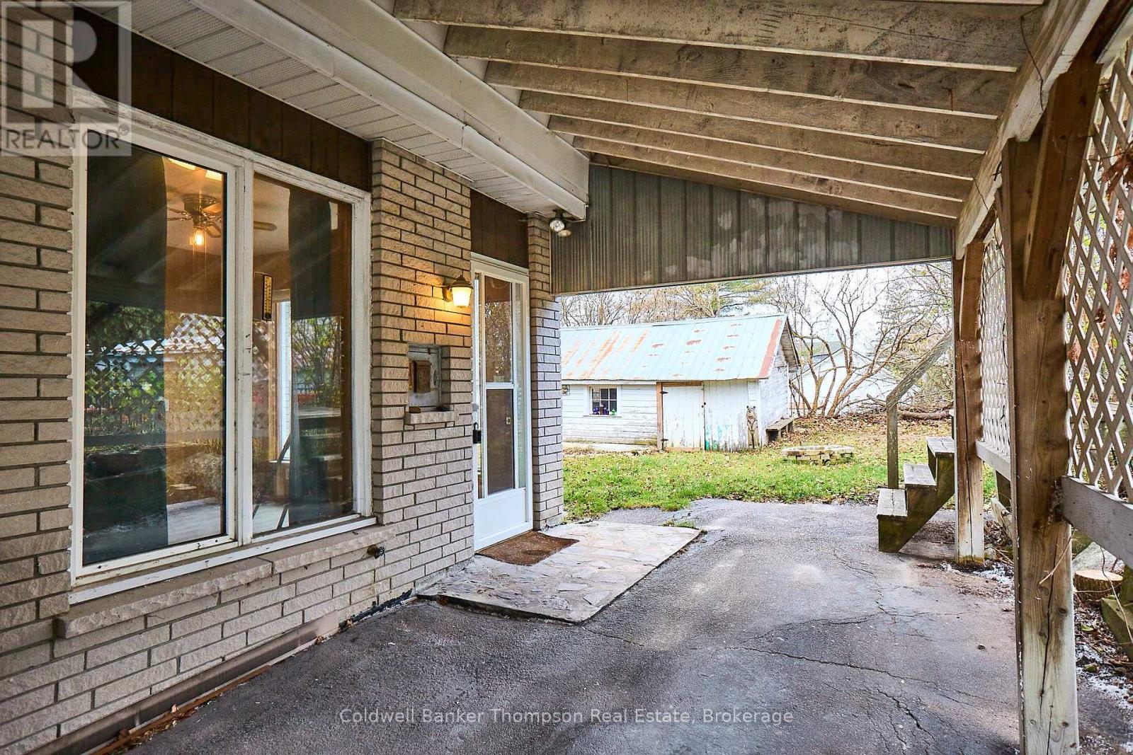 21 West Street N, Huntsville, Ontario P1H 1X6 - Photo 2 - X12652714