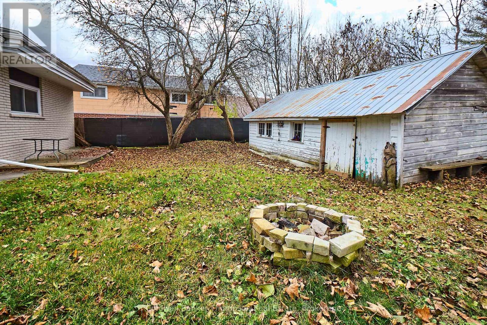 21 West Street N, Huntsville, Ontario P1H 1X6 - Photo 25 - X12652714