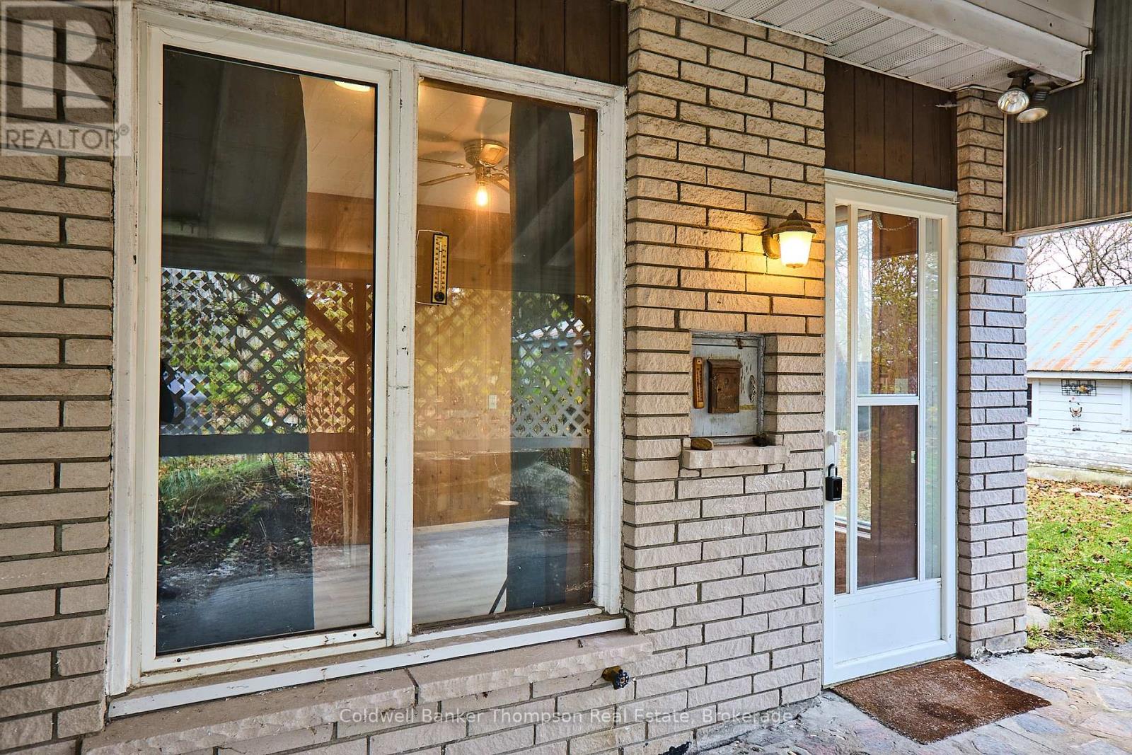 21 West Street N, Huntsville, Ontario P1H 1X6 - Photo 3 - X12652714