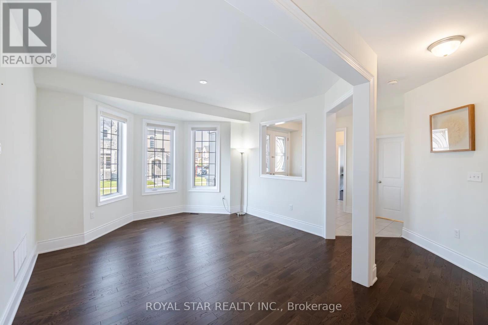 Upper - 1 Bushwood Trail, Brampton, Ontario  L7A 5J8 - Photo 7 - W12651144