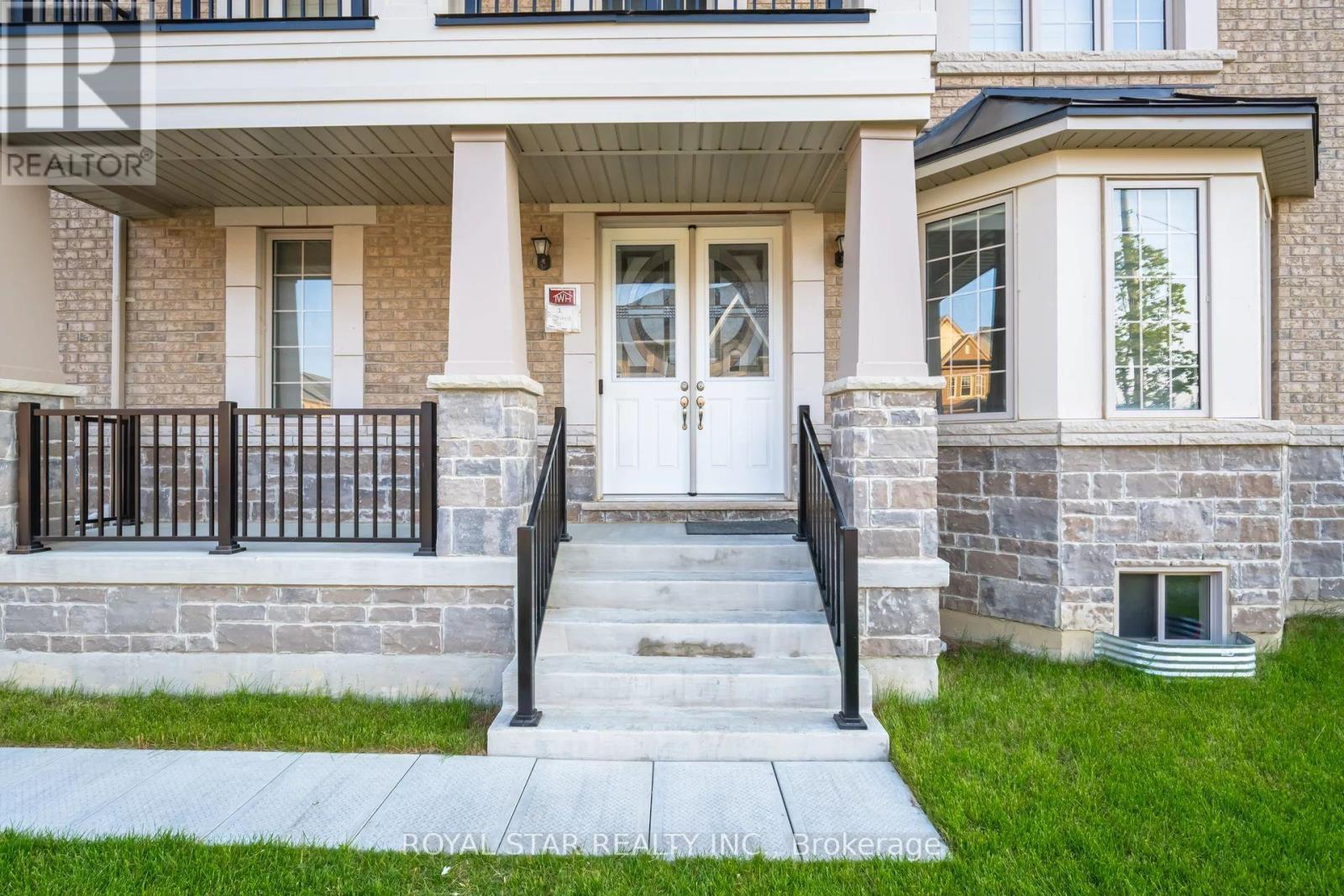 Upper - 1 Bushwood Trail, Brampton, Ontario  L7A 5J8 - Photo 4 - W12651144