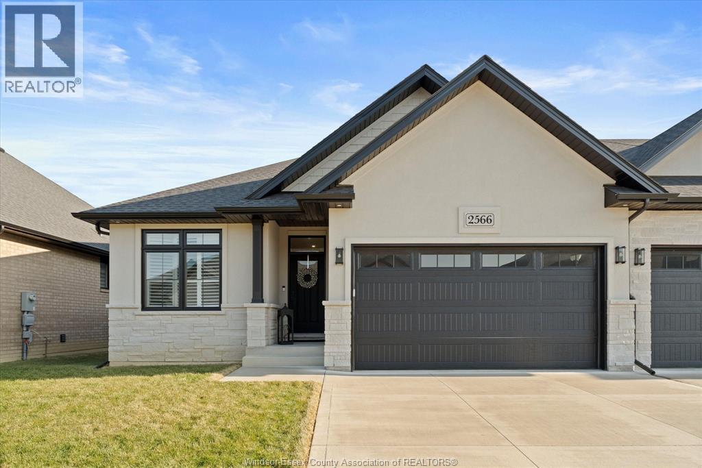 MLS# 25032084: 2566 BARKLEY, Windsor, Canada