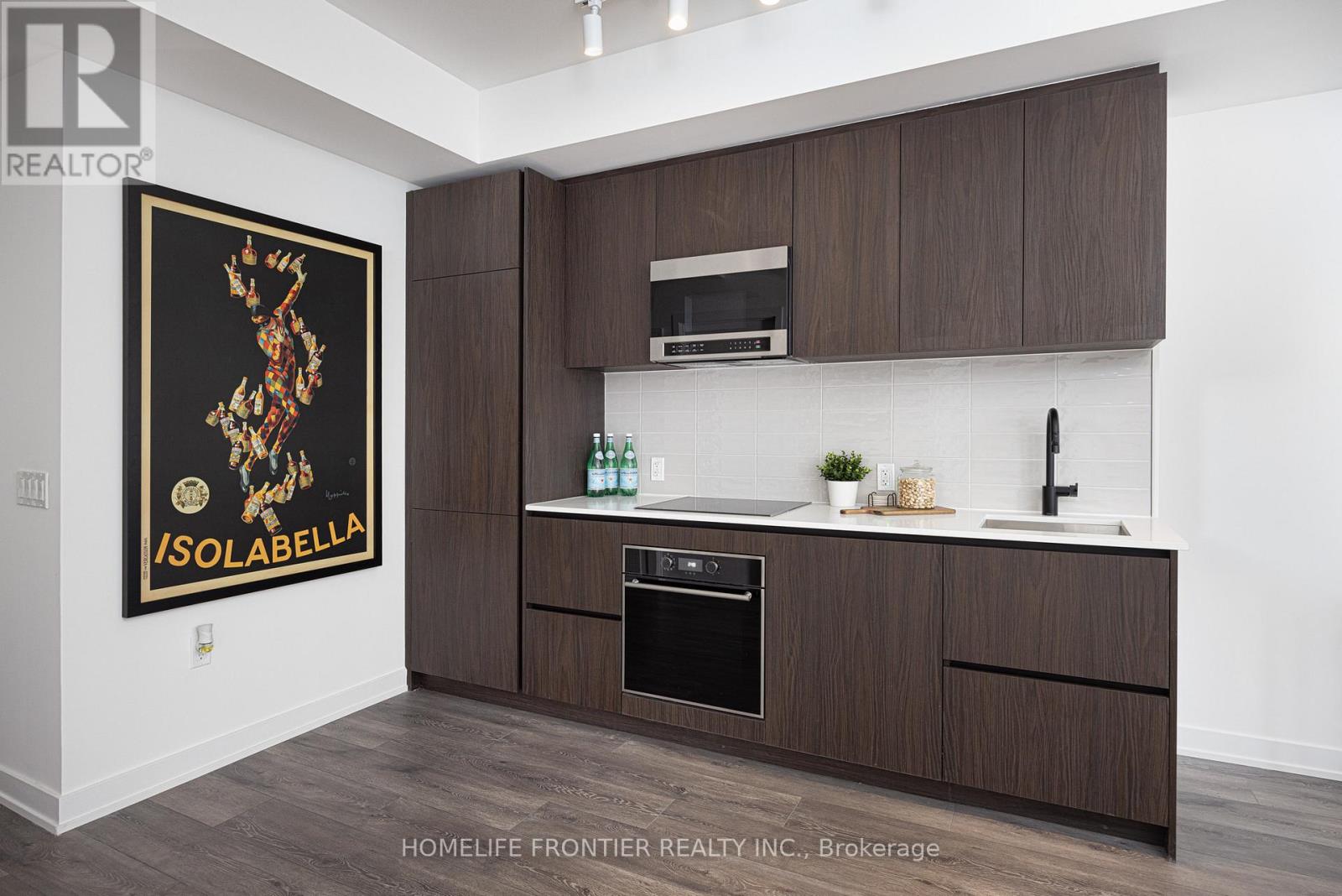 1313 - 117 Broadway Avenue, Toronto, Ontario  M4P 1V4 - Photo 13 - C12652708