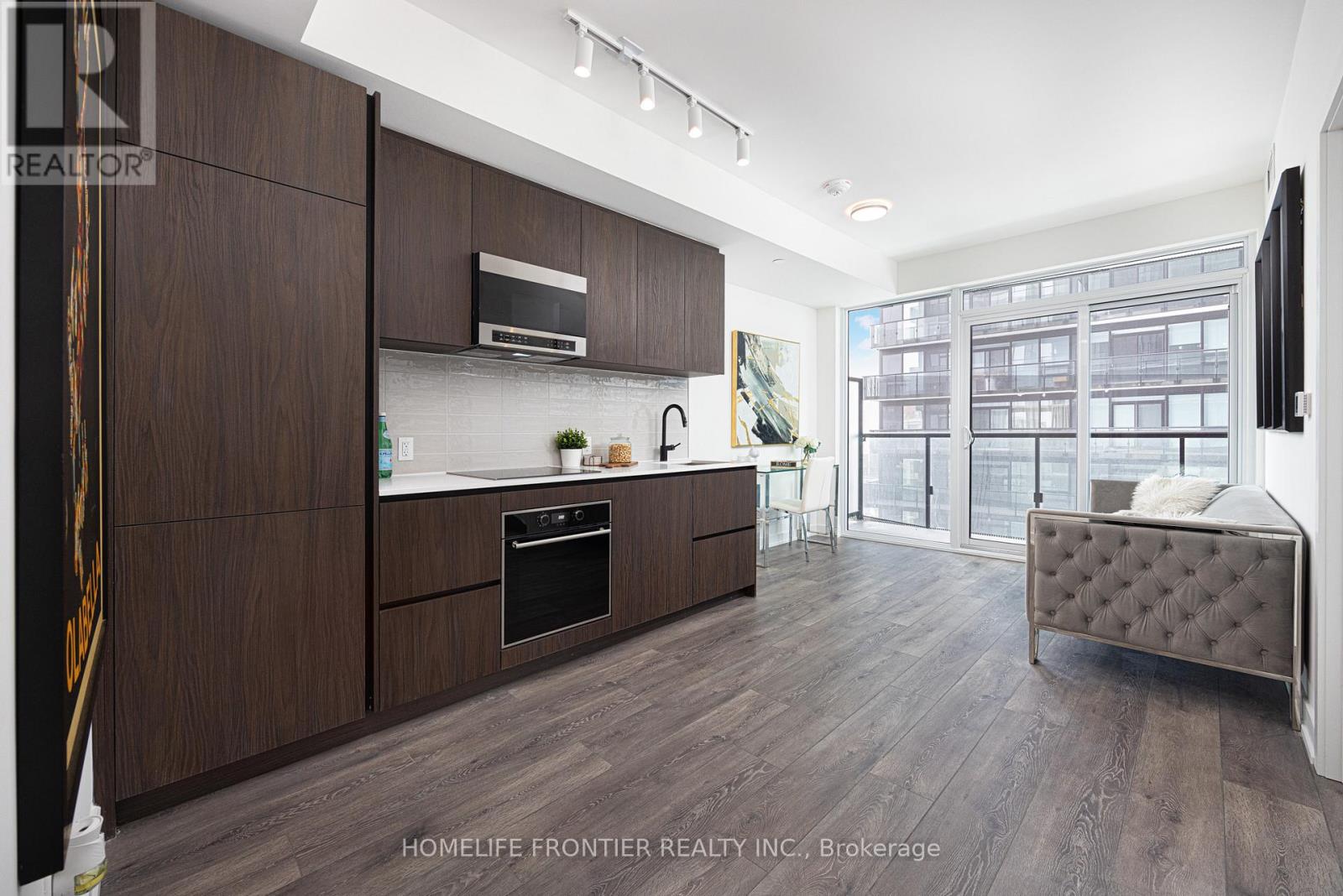 1313 - 117 Broadway Avenue, Toronto, Ontario  M4P 1V4 - Photo 3 - C12652708