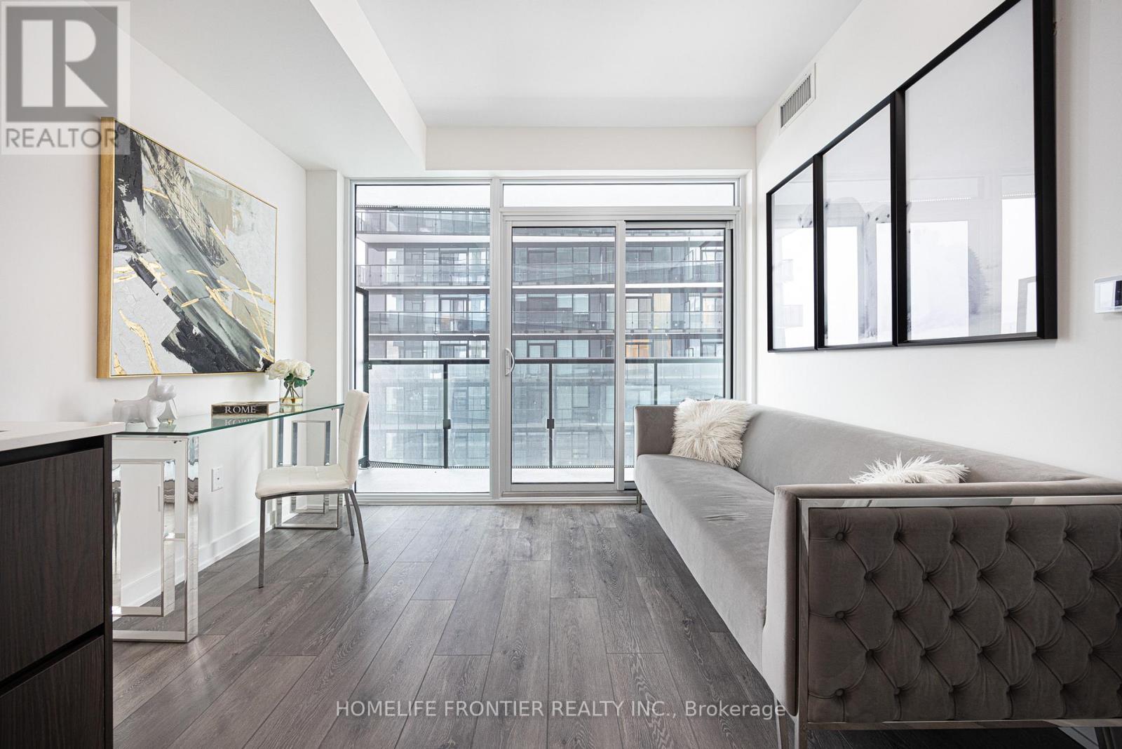 1313 - 117 Broadway Avenue, Toronto, Ontario  M4P 1V4 - Photo 6 - C12652708