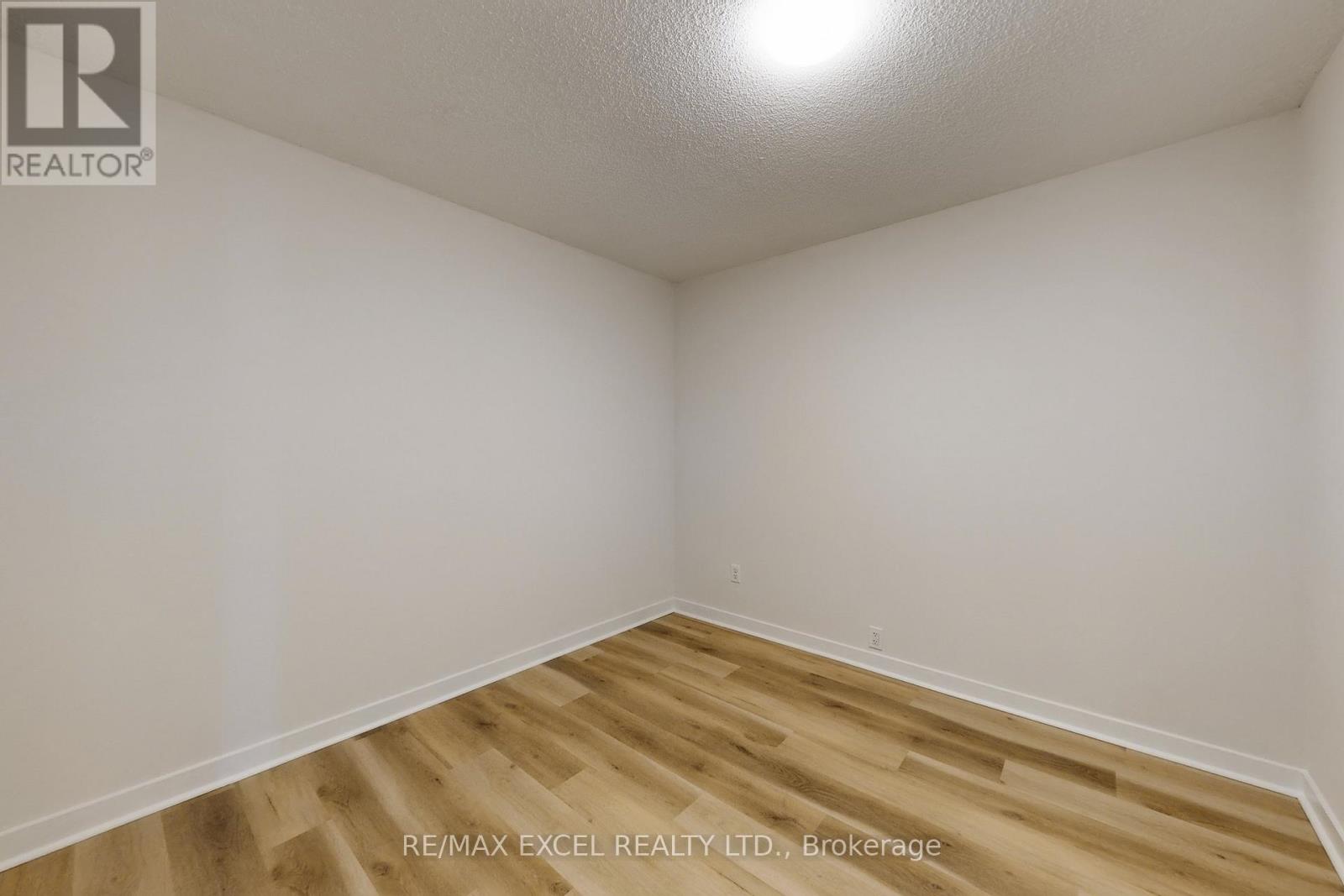 111 Albert Street S, Kawartha Lakes, Ontario  K9V 6G1 - Photo 15 - X12650646