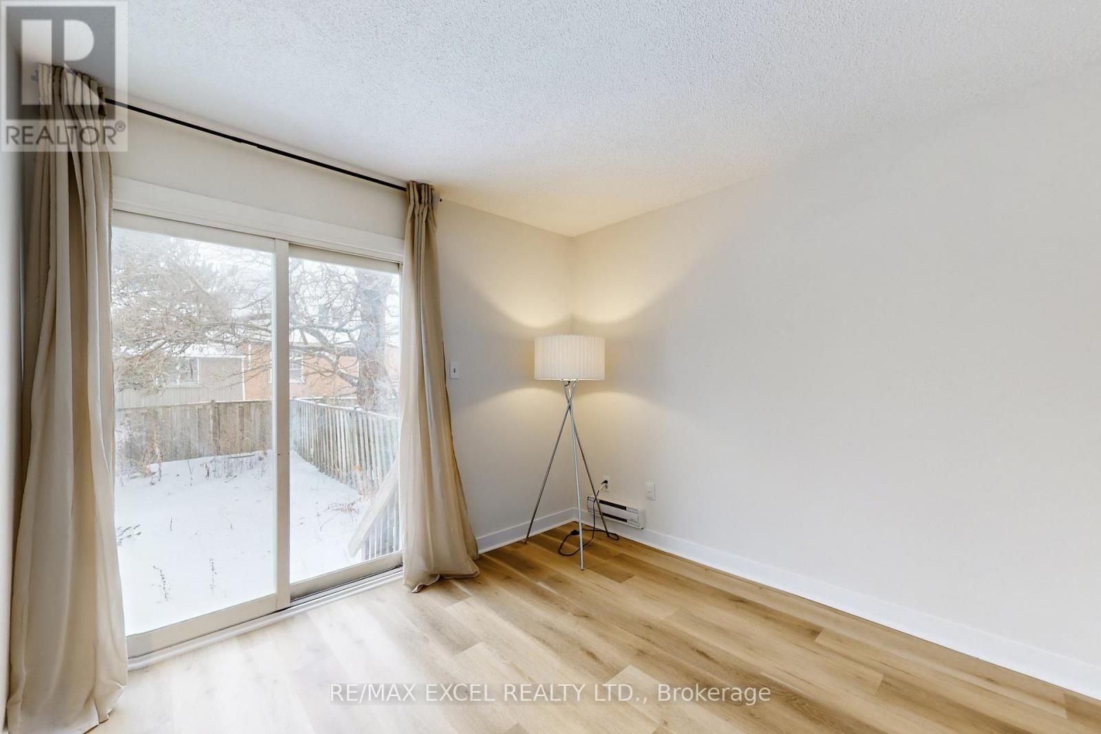 111 Albert Street S, Kawartha Lakes, Ontario  K9V 6G1 - Photo 7 - X12650646