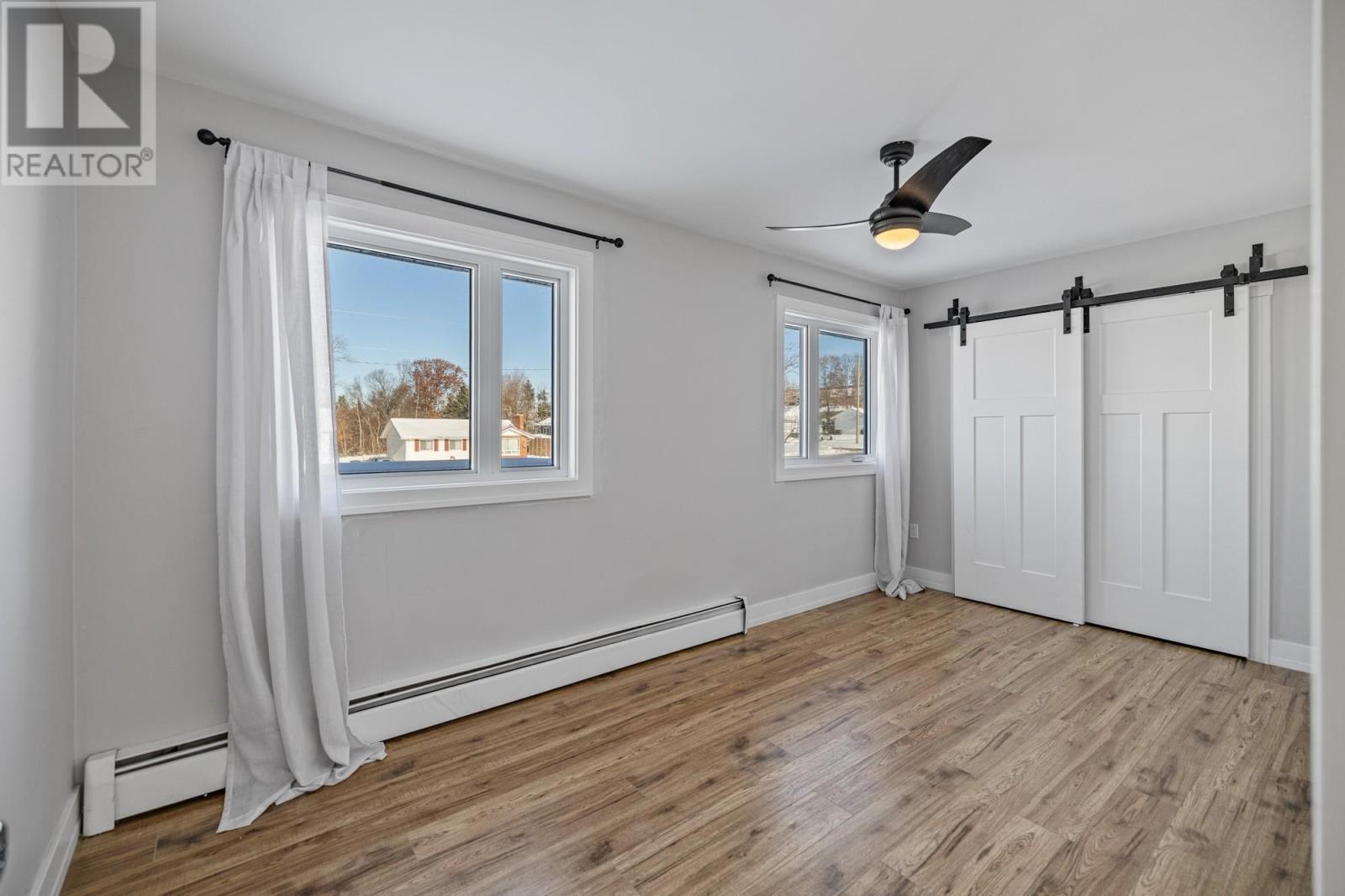 306 North Queen Elizabeth Drive, Charlottetown, Prince Edward Island  C1A 3B5 - Photo 7 - 202529753