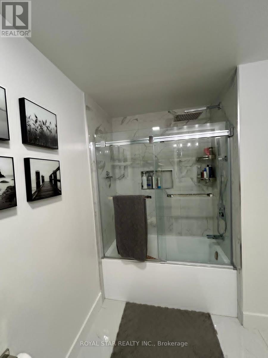 27 - 435 English Rose Lane, Oakville, Ontario  L6H 7S9 - Photo 18 - W12652718