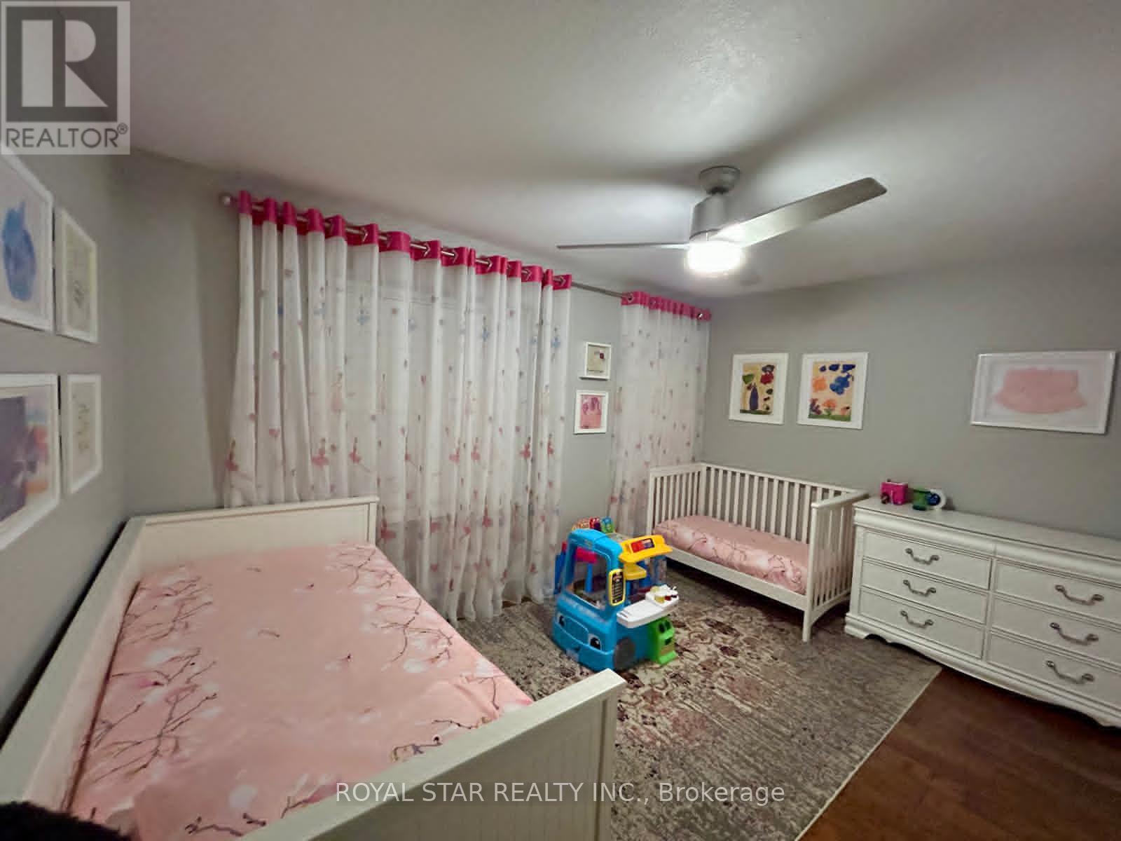 27 - 435 English Rose Lane, Oakville, Ontario  L6H 7S9 - Photo 19 - W12652718