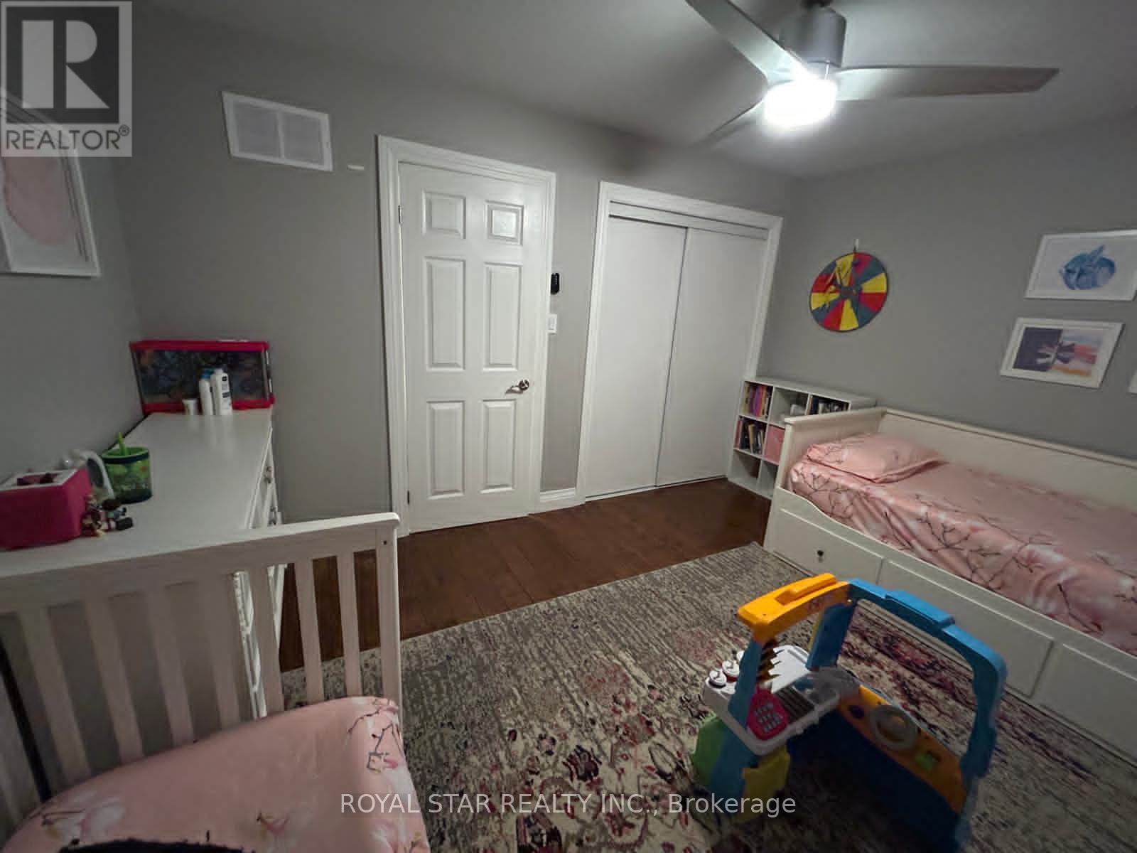 27 - 435 English Rose Lane, Oakville, Ontario  L6H 7S9 - Photo 20 - W12652718