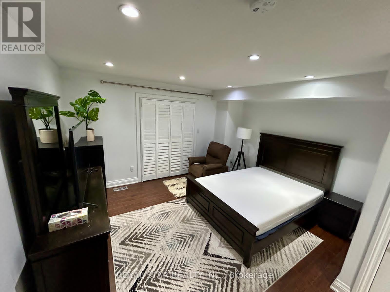 27 - 435 English Rose Lane, Oakville, Ontario  L6H 7S9 - Photo 23 - W12652718