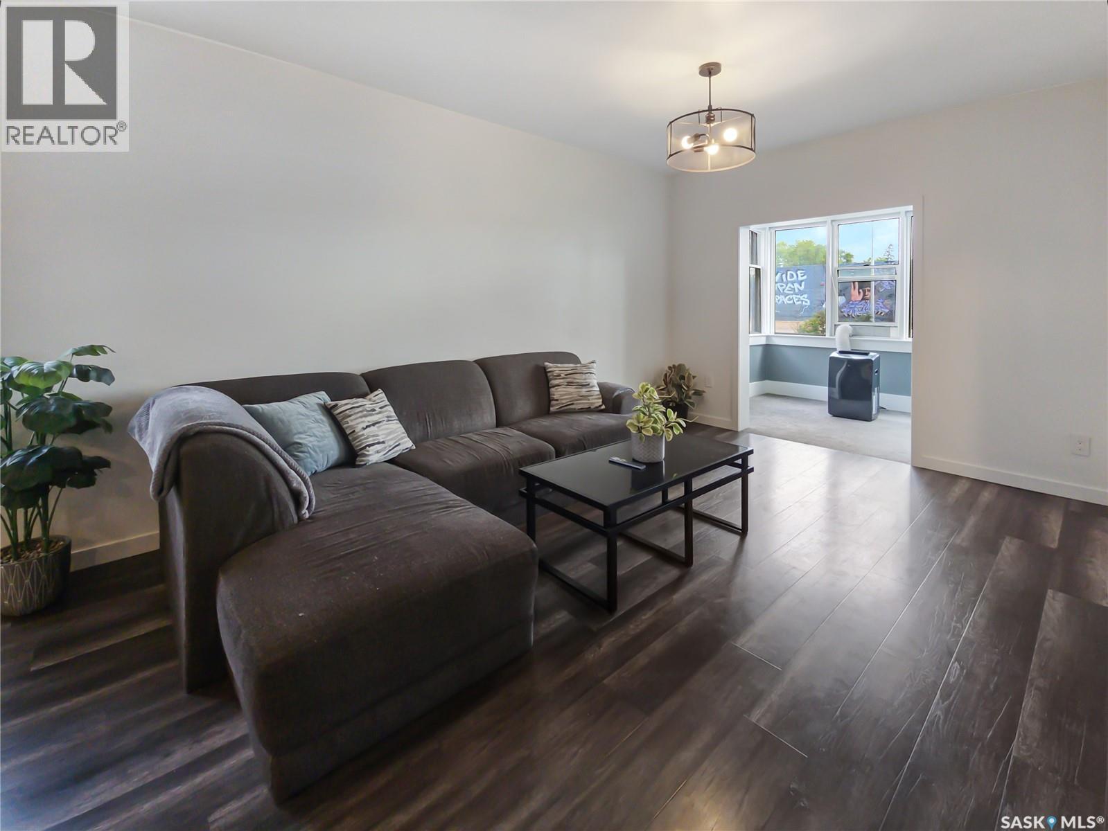 227 H Avenue S, Saskatoon, Saskatchewan  S7M 1W1 - Photo 10 - SK021112