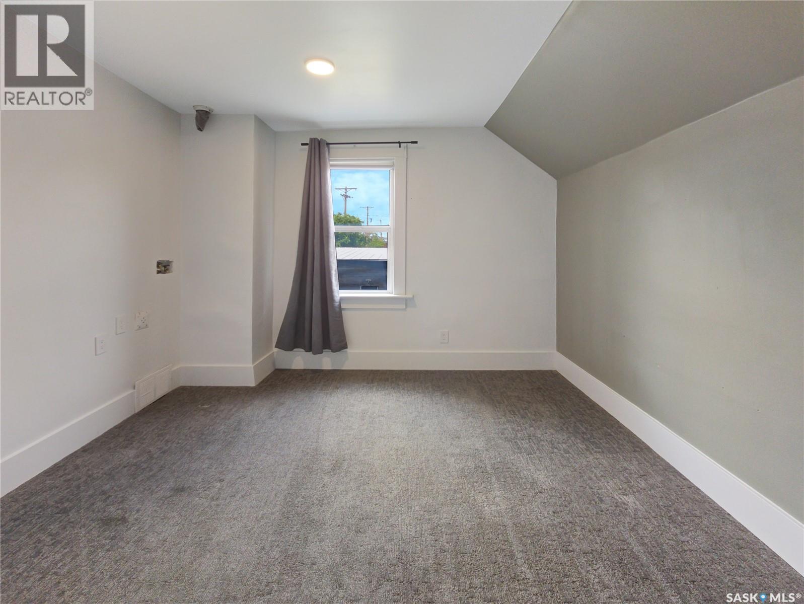 227 H Avenue S, Saskatoon, Saskatchewan  S7M 1W1 - Photo 28 - SK021112