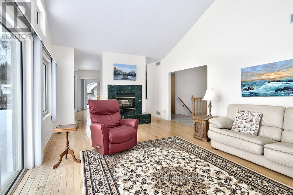 189 Point Road, Grey Highlands, Ontario  N0C 1E0 - Photo 26 - X12652798