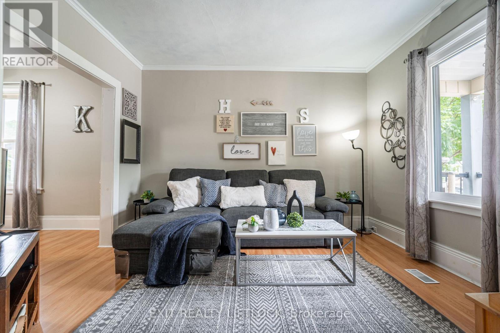 468 Cambridge Street, Peterborough, Ontario  K9H 4T3 - Photo 6 - X12652734