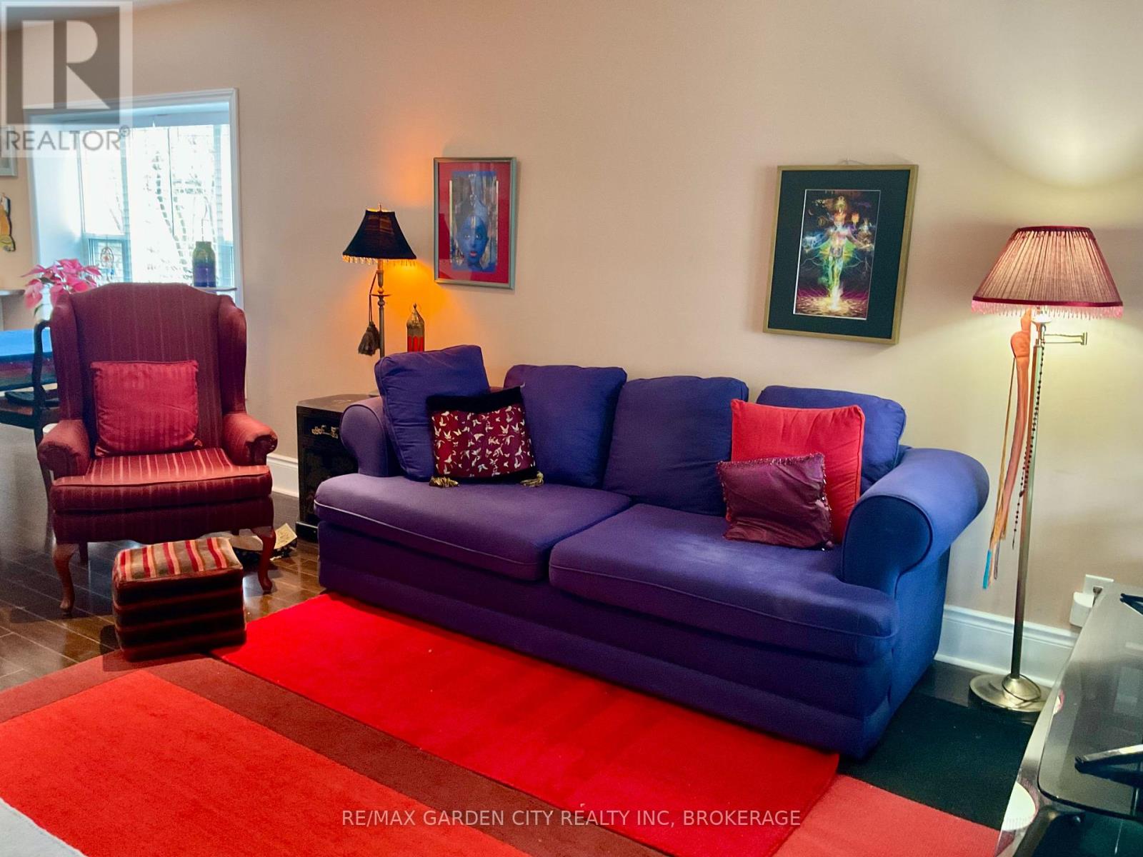 16 Ida Street, St. Catharines, Ontario  L2R 3X4 - Photo 8 - X12485392