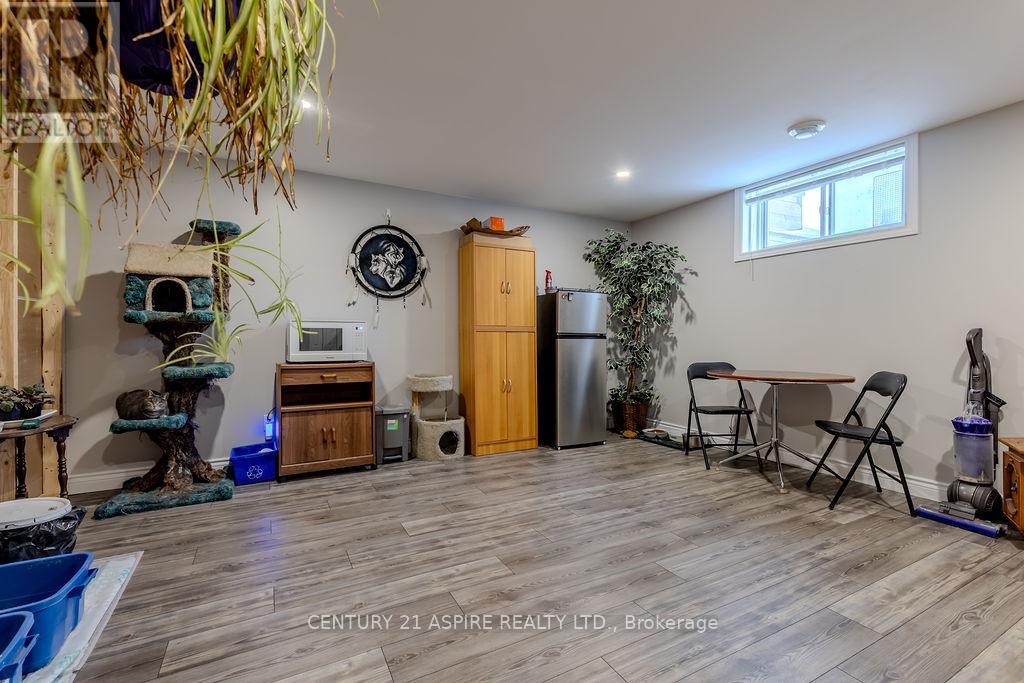 1043 Limestone Trail E, Petawawa, Ontario  K8H 0A5 - Photo 25 - X12652768