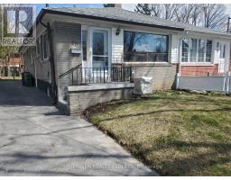 25 RUSHLEY DRIVE, Toronto, Ontario