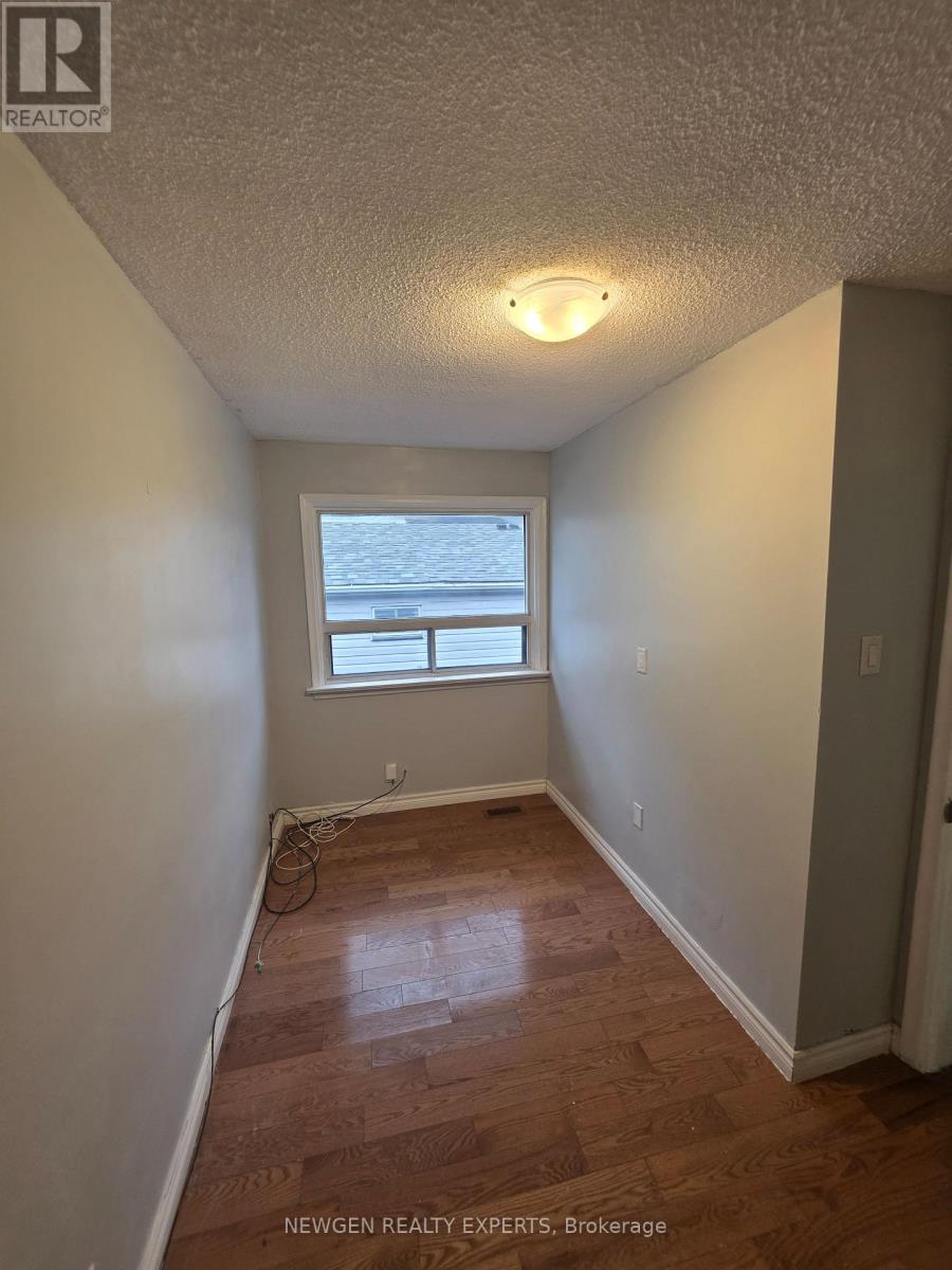 25 Rushley Drive, Toronto, Ontario  M1P 3S6 - Photo 10 - E12651012