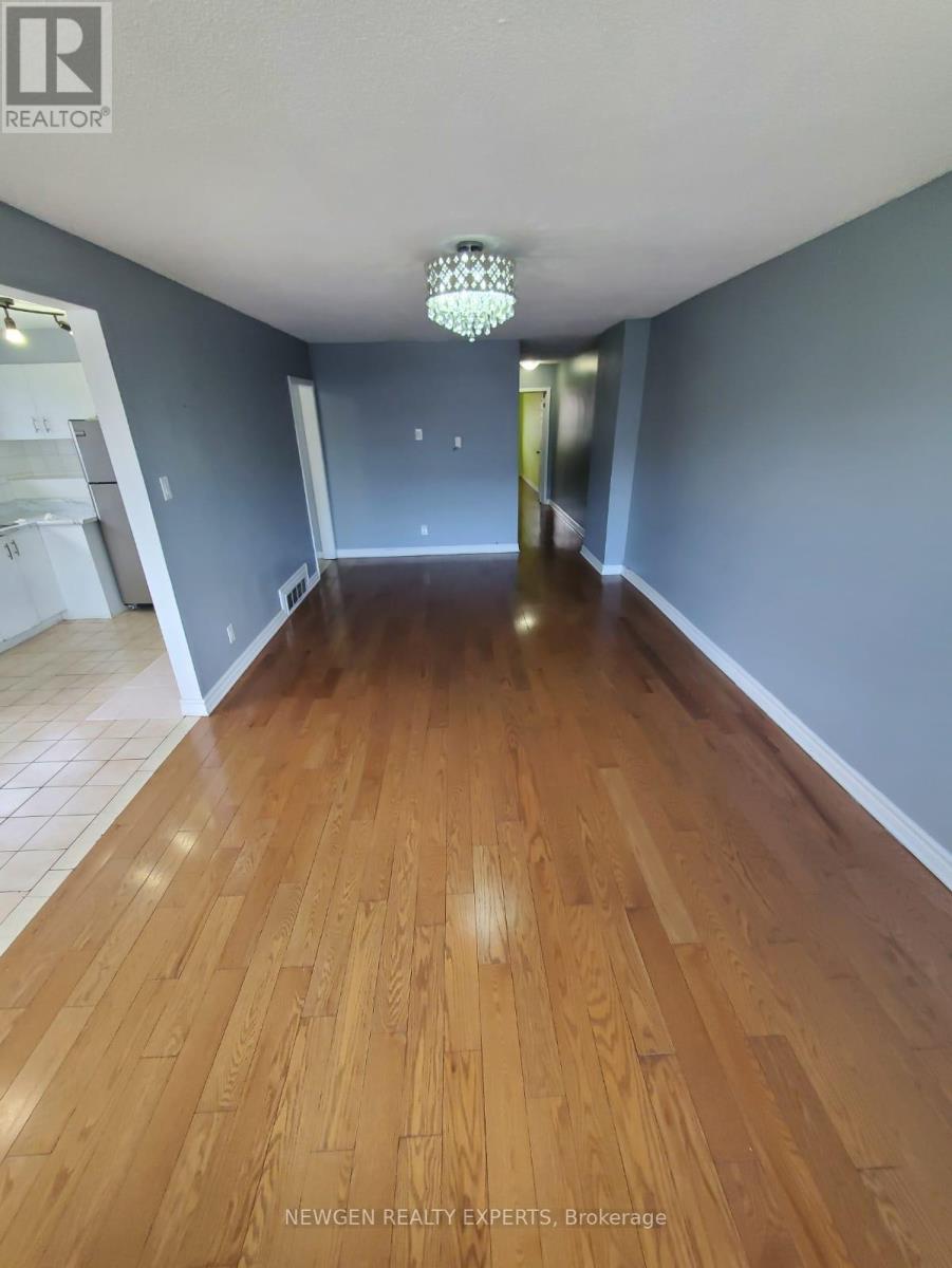 25 Rushley Drive, Toronto, Ontario  M1P 3S6 - Photo 5 - E12651012