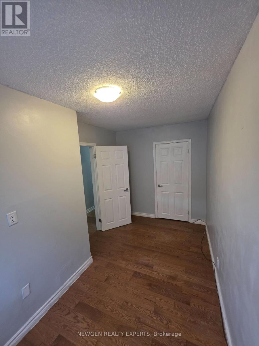 25 Rushley Drive, Toronto, Ontario  M1P 3S6 - Photo 9 - E12651012