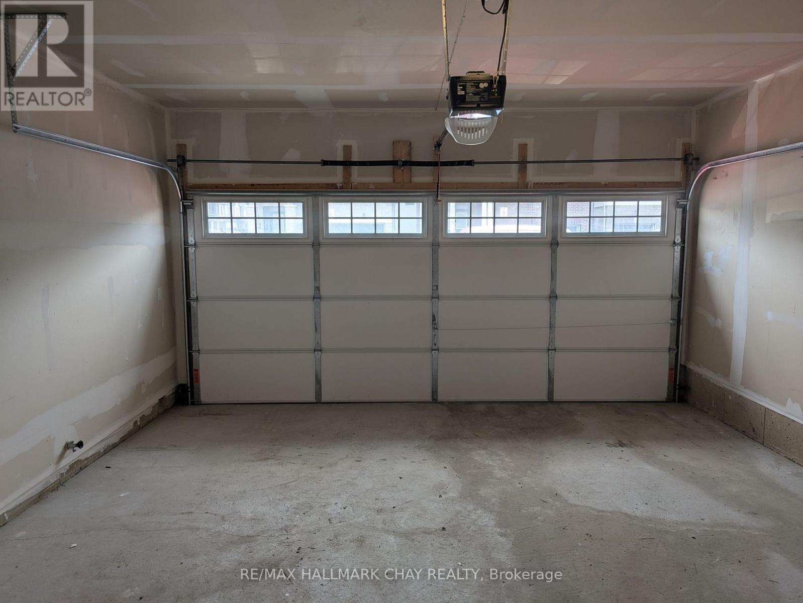 18 Valleybrook Road, Barrie, Ontario  L9J 0L4 - Photo 15 - S12651470