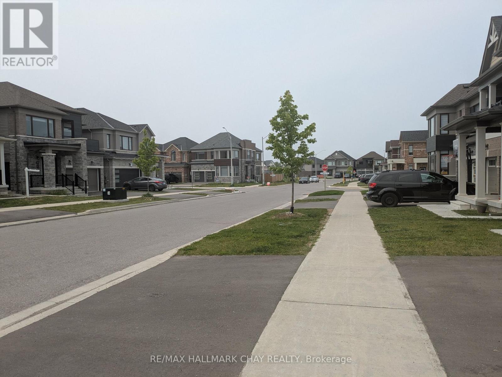 18 Valleybrook Road, Barrie, Ontario  L9J 0L4 - Photo 14 - S12651470