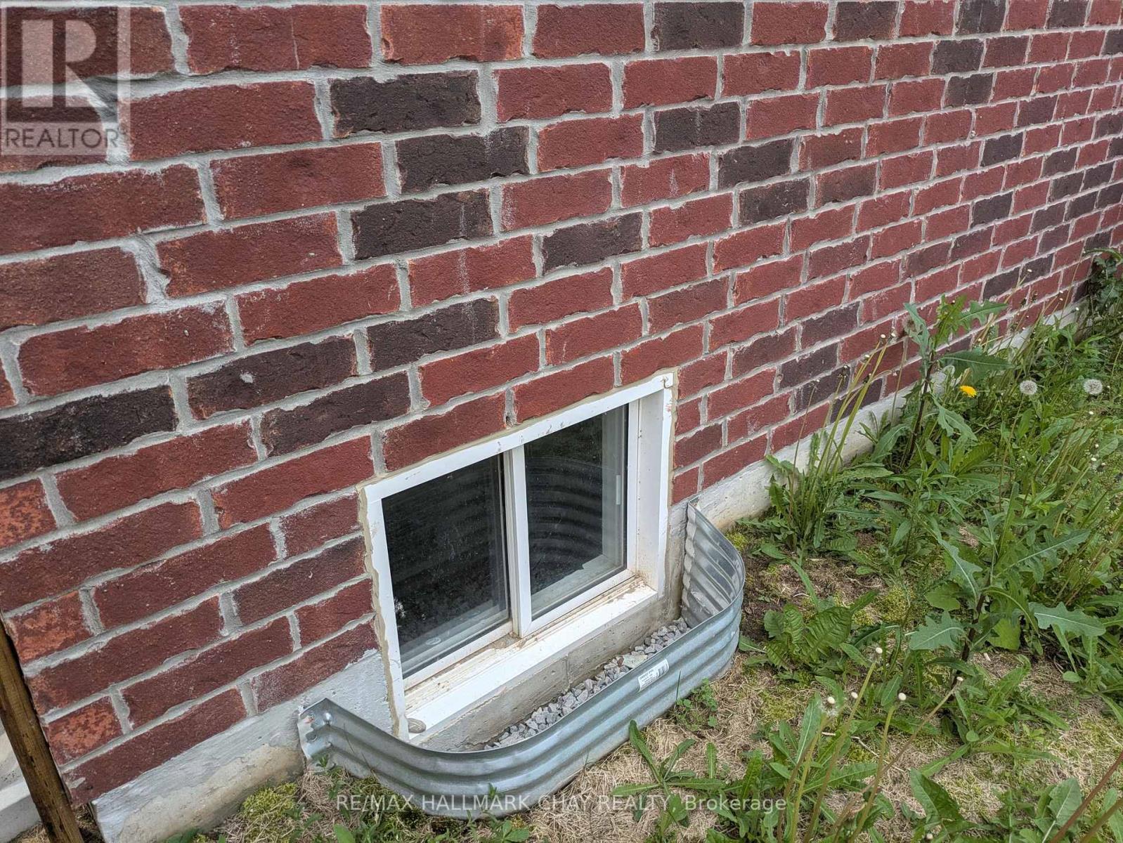 18 Valleybrook Road, Barrie, Ontario  L9J 0L4 - Photo 9 - S12651470