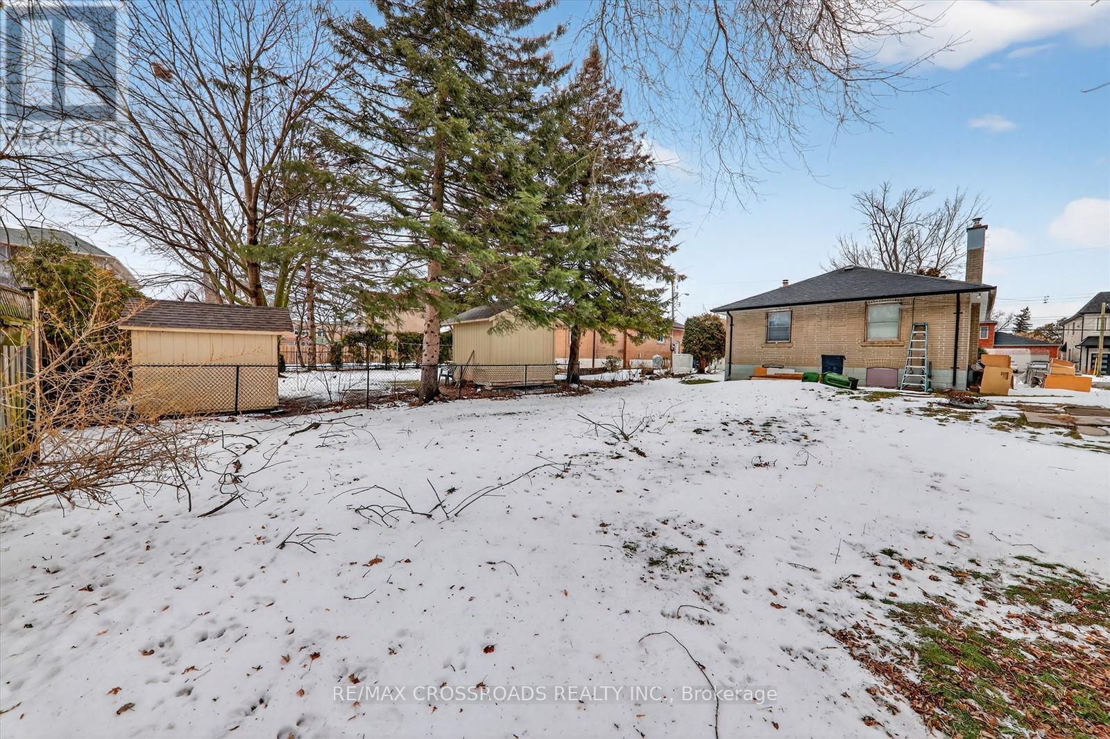 9 Euclid Avenue, Toronto, Ontario  M1C 1J7 - Photo 33 - E12652782