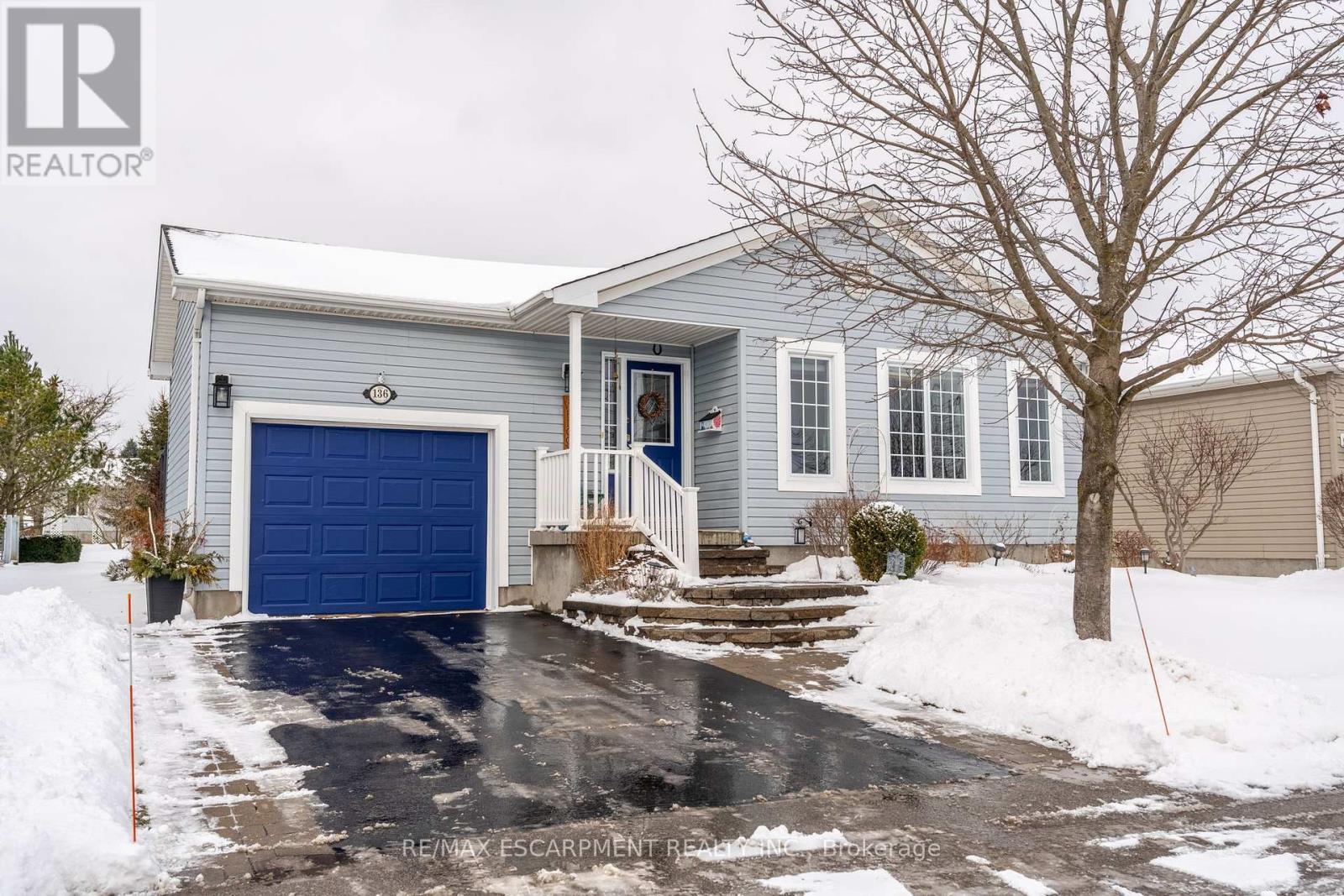 136 GLENARIFF DRIVE, Hamilton, Ontario