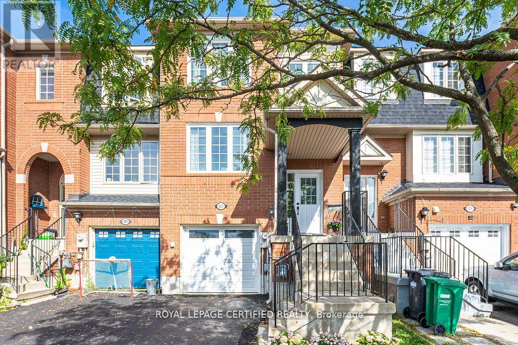 123 DUNLOP COURT, Brampton, Ontario